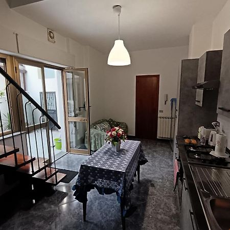 La Maison De Mary Zafferana Etnea Eksteriør billede