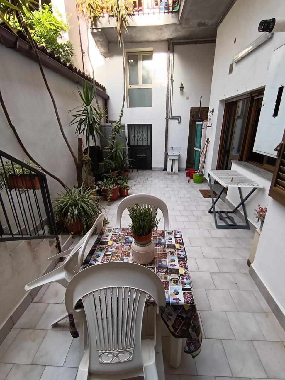 La Maison De Mary Zafferana Etnea Eksteriør billede